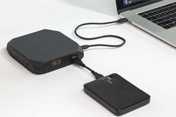 Inh 5 Power Bank Ki Madad Se Apne Laptop Ko Kare Charge, Yeh Hai Khas Features